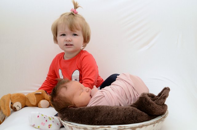 Jasmin Barbara • Geburt: 15. Juni. Eltern: Bianca und Patrick Lindner, Gnas. 3.780 g, 52 cm.