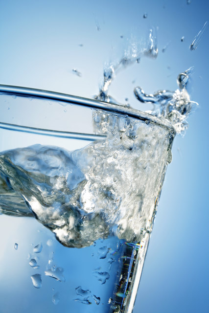 4,5 Prozent der EU-Bürger haben keinen Zugang zu sauberem Trinkwasser. | Foto: Taffi/Fotolia