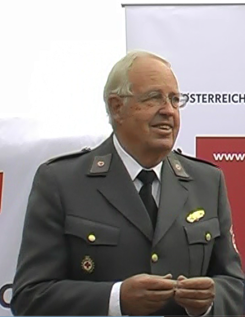 Hermann Lechner als Besucher bei einer RK Präsentation in Innsbruck | Foto: Stabseinheit/Doku RK LandesrettungsKdo/Stadlwieser