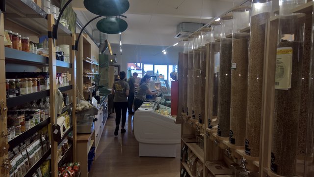 Im Regionalladen "Nah Guat" in Scheibbs erhält man Lebensmittel aller Art aus dem Mostviertel.