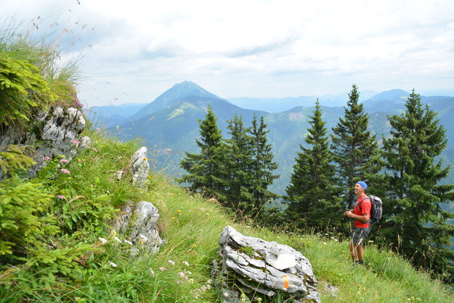 Tour auf den Scheiblingstein: Redakteur Roland Mayr war mit unserem wandernden Regionauten Franz Sturmlechner unterwegs.