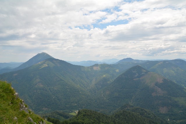 Tour auf den Scheiblingstein: Redakteur Roland Mayr war mit unserem wandernden Regionauten Franz Sturmlechner unterwegs.