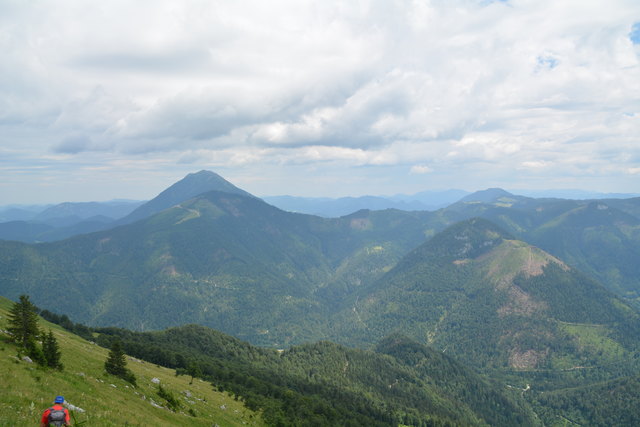 Tour auf den Scheiblingstein: Redakteur Roland Mayr war mit unserem wandernden Regionauten Franz Sturmlechner unterwegs.