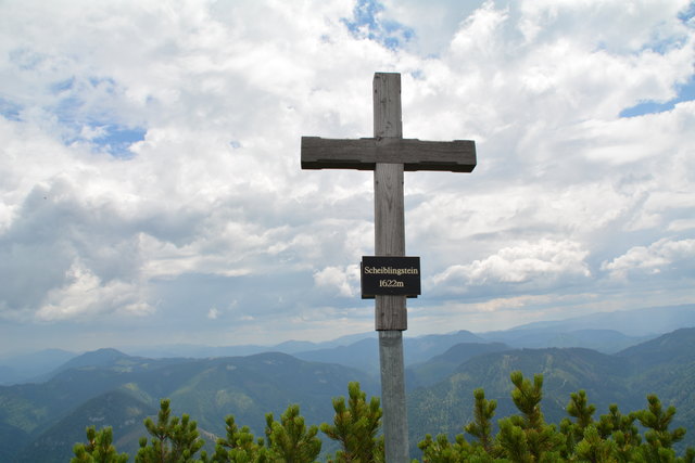 Tour auf den Scheiblingstein: Redakteur Roland Mayr war mit unserem wandernden Regionauten Franz Sturmlechner unterwegs.