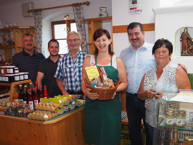 Bürgermeister E. Binder, St. Zauner, Obmann K. Buchegger, A. Asch, Landtagsabgeordneter J. Edlinger, J. Bilderl. | Foto: Foto: Pichler