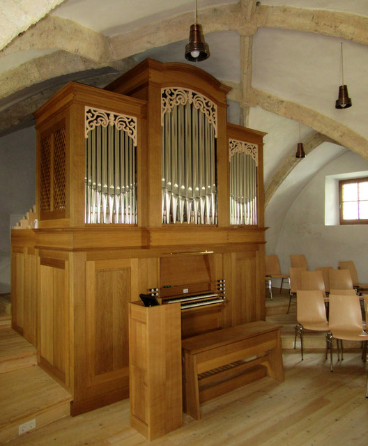 die neue Linder-Orgel auf der Empore