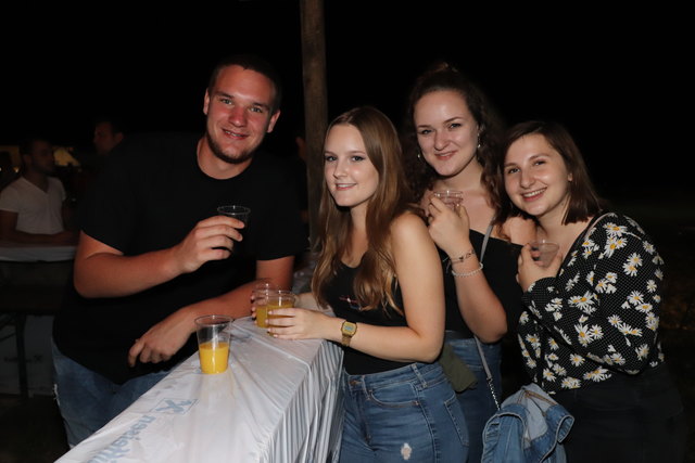 Feiern und Freunde treffen unter freiem Himmel - das jahrzehntelange Erfolgsrezept der Freiluftparty