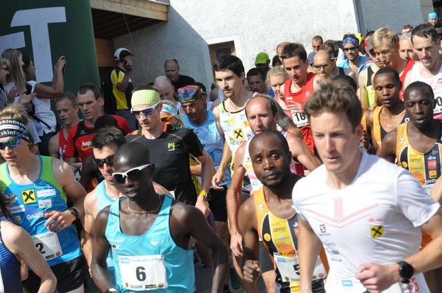 Start des 30. Schlickeralm Laufs und Österreichischer Berglaufmeisterschaft | Foto: SKN