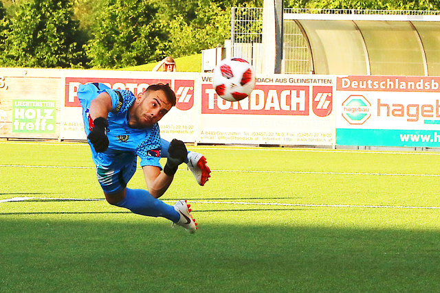 DSC-Tormann Aydyl Hagjija hielt seinen Kasten gegen Hertha Wels bis auf einen "Überraschungsschuss" sauber. | Foto: Franz Krainer