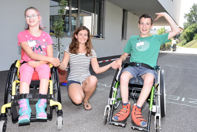 Special Olympics Motor Activities Bewerb in Waldhausen 2018. Laura Muttenthaler, Physio-Therapeutin Ilona Toth, Hannes Hunstorfer.