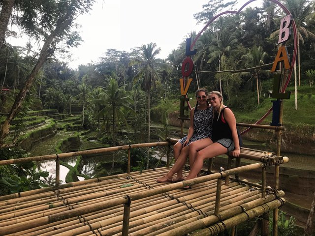 Mit einer Freundin war Christina Schusser auf Bali | Foto: KK (3)