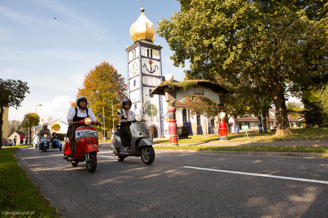 Die "Vespisti" auf großer Tour. Start und Ziel ist am 29. September in Bärnbach.