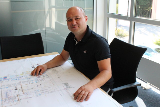 Daniel Aigner war für seinen Arbeitgeber auf Baustellen in Russland, Schweden, Deutschland und der Schweiz auf Montage - bis zu zwei Jahre verbrachte er für seinen Arbeitgeber im Ausland.