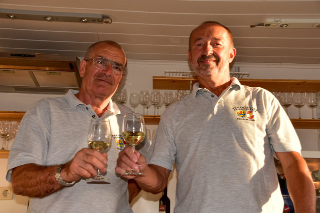 Gustav Mayer mit Reinhart Niedel.