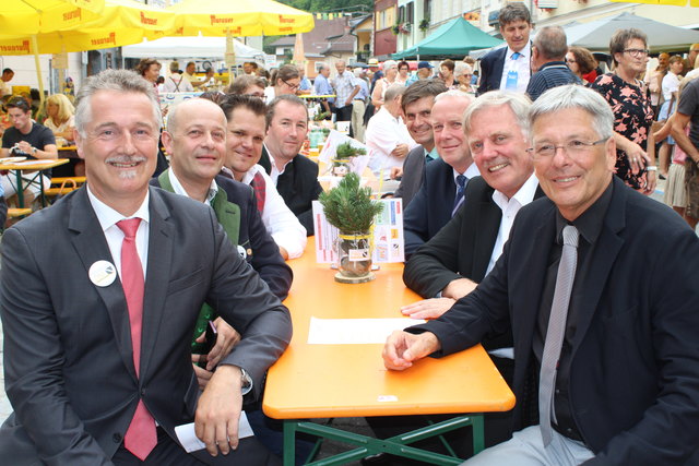 Smrtnik, Hribar, Mak, Sajovic, Koller, Sadovnik, Visotschnig, Kaiser (v. li)