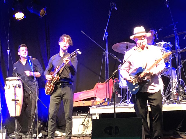 The Latvian Blues Band heizte ein.