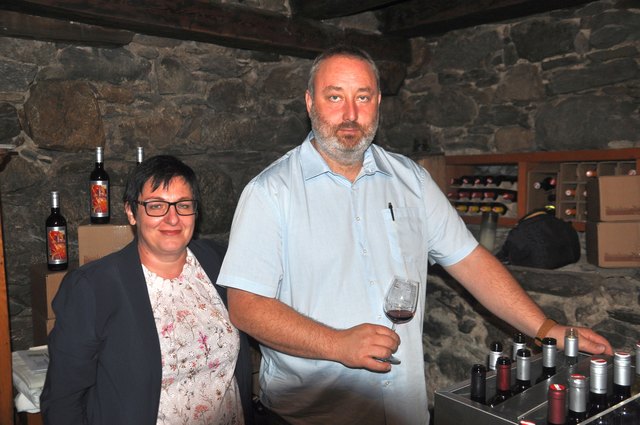 Das Winzerehepaar Weber war in den alten Gewölben des Hauses Höhr.