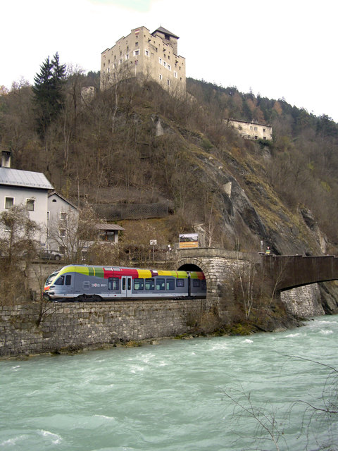 So könnte die Reschenbahn in Zukunft aussehen (Fotomontage). | Foto: Südtiroler Freiheit