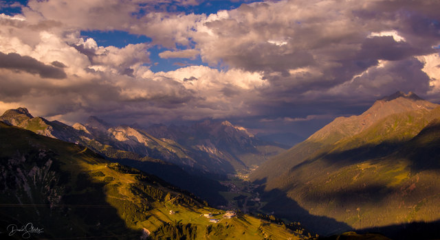 Abendstimmung über dem Stanzertal !Blick vom Galzig  Richtung Landeck