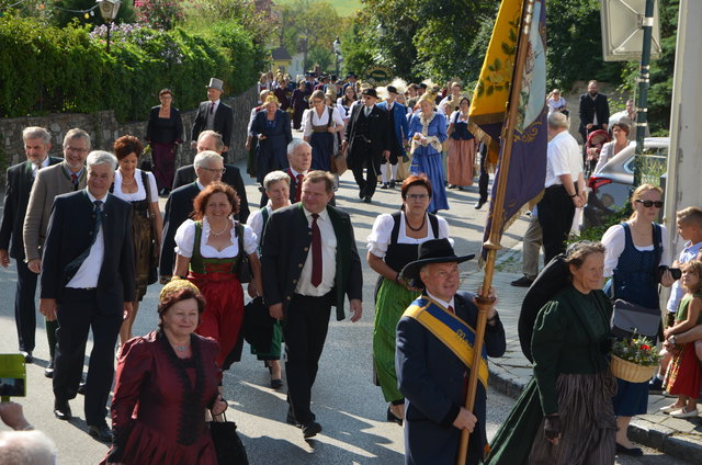 Festzug mit Ehrengästen | Foto: Ebner
