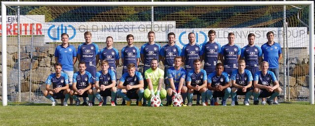 Das Team des SCU Kilb rund um Trainer Didi Wieser (hinten r.) und den sportlichen Leiter Thomas Hochauer (hinten l.) ist aktuell der beste niederösterreichische Amateurverein.