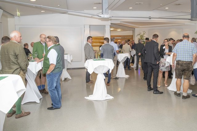 Leoben, Oesterreich, 21.08.2018, Leute. Bild zeigt  ein Feature vom Wirtschaftsfrühstück, 60 Jahre Forstunternehmen Lieber. Foto: klauspressberger.com