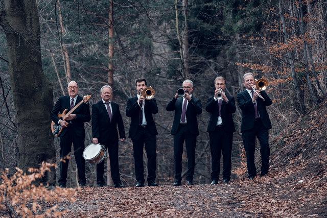 Dixie Brass Tyrol feiert "15 Years of Swing" mit der Live-Präsentation der Jubiläums-CD in Mutters. | Foto: photo4passion.at