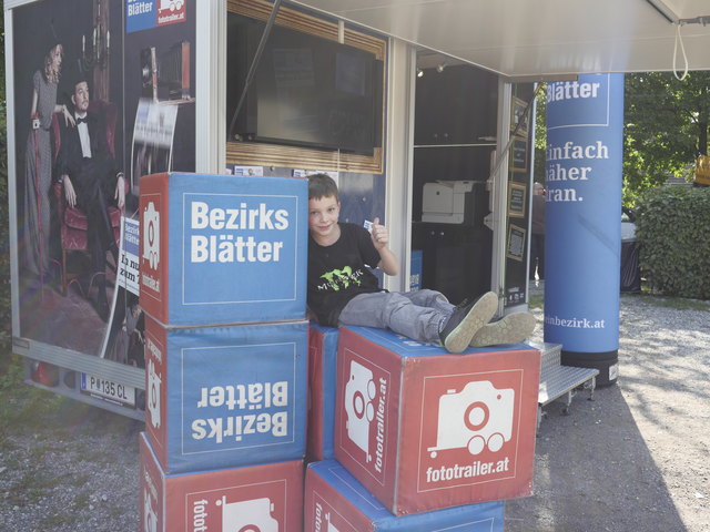 Nehmen Sie Ihre Titelseite von der Wimpassinger Messe mit.