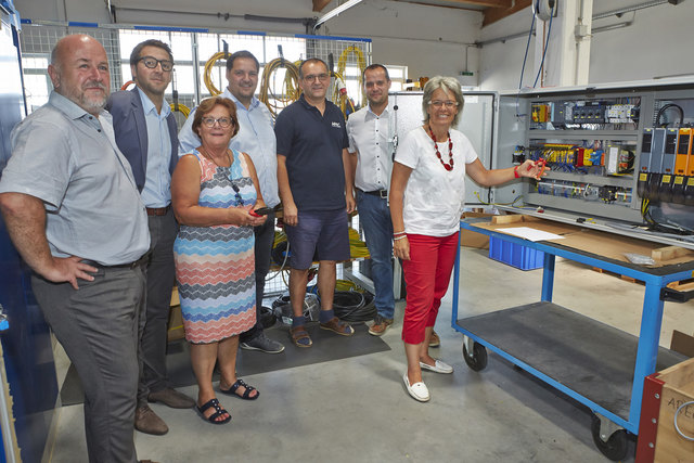 Betriebsbesuch: B. Wagner, M. Schicklmüller, L. Kashofer, A. Gruber, W. Brunmüller, C. Haselsteiner und P. Bohuslav. | Foto: C. Hinterndorfer