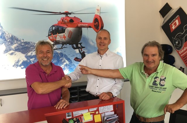 Partnerschaft: Marijan Velik (links), Andreas Griesser und Dietmar Triebnig | Foto: EKK