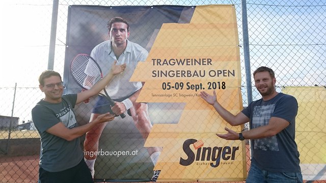 Turnierleiter Harald Scherrer (l.) und Tennis-Sektionsleiter Markus Dreiling (r.) freuen sich auf das Turnier und viele Besucher.