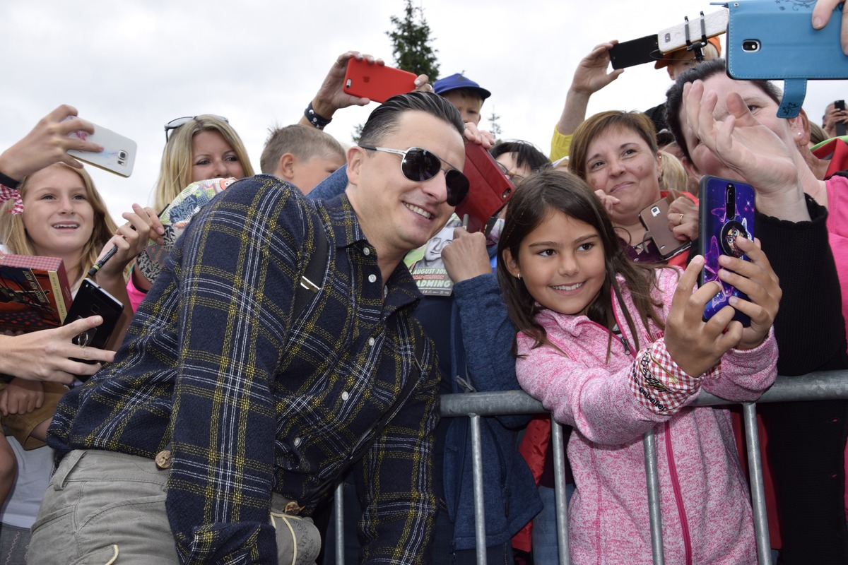 3 500 Fans Beim Gipfeltreffen Mit Andreas Gabalier Liezen