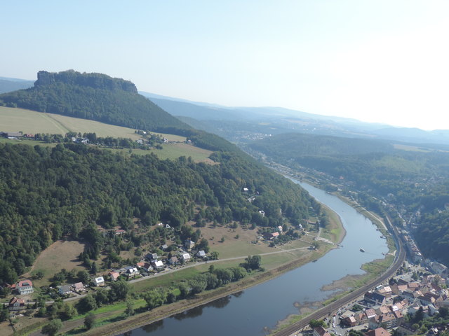 ..Blick v.Königsstein auf d. Elbe..