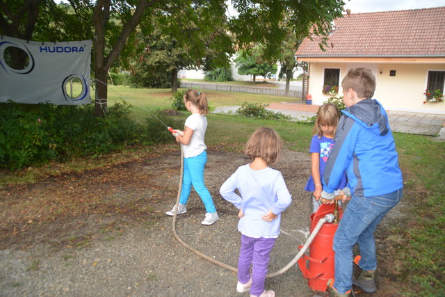 Es gab auch wieder Wasserspritzen.