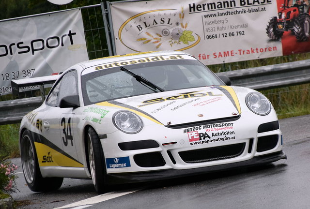 Bergrennsport﻿ auf höchsten Niveau wurde in Hofstätten beim 7. Lauf des Bergrallyecups gezeigt. | Foto: H. Rieger