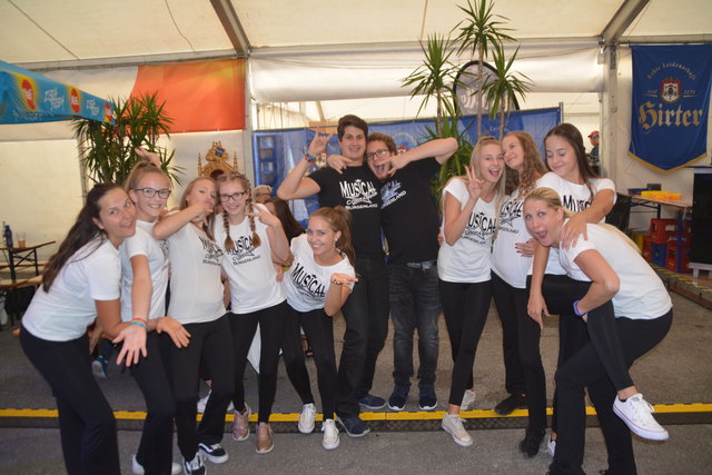 Die Musical & Stage Dance Company hatte einen Kurzauftritt.