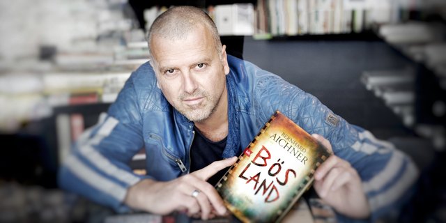 Bernhard Aichners neuer Thriller "Bösland" kommt am 1. Oktober in den Handel.