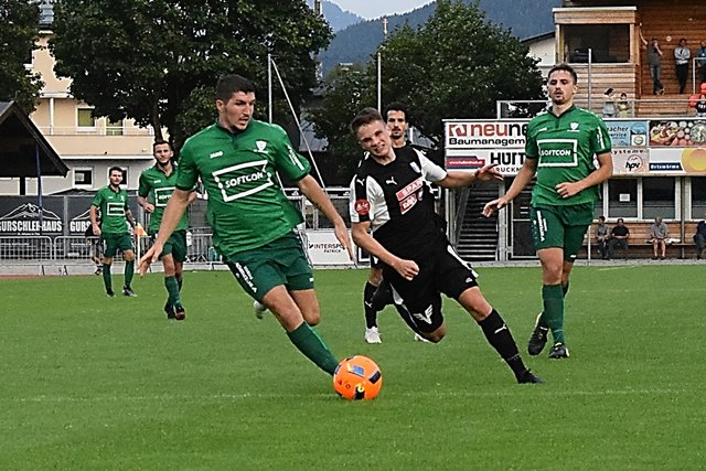 KERSCHDORFER TIROL CUP 2018 _ st. johann in grün - fc kufstein in schwarz _ Fotos ©: Friedl Schwaighofer