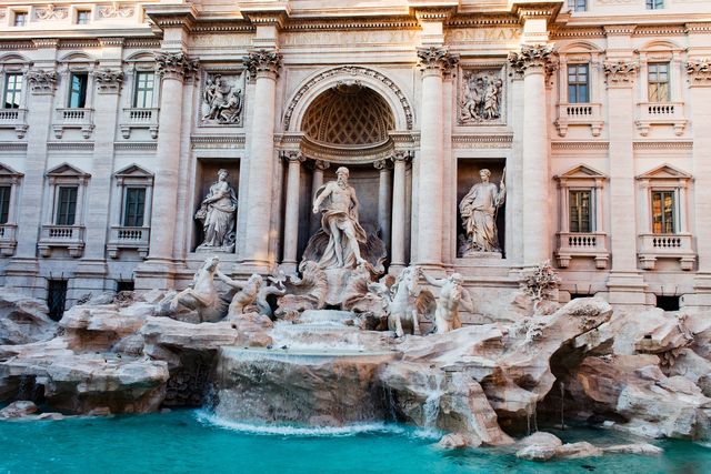Der Trevi-Brunnen, italienisch Fontana di Trevi, ist der populärste und mit rund 26 Meter Höhe und rund 50 Meter Breite größte Brunnen Roms. | Foto: pixabay.com