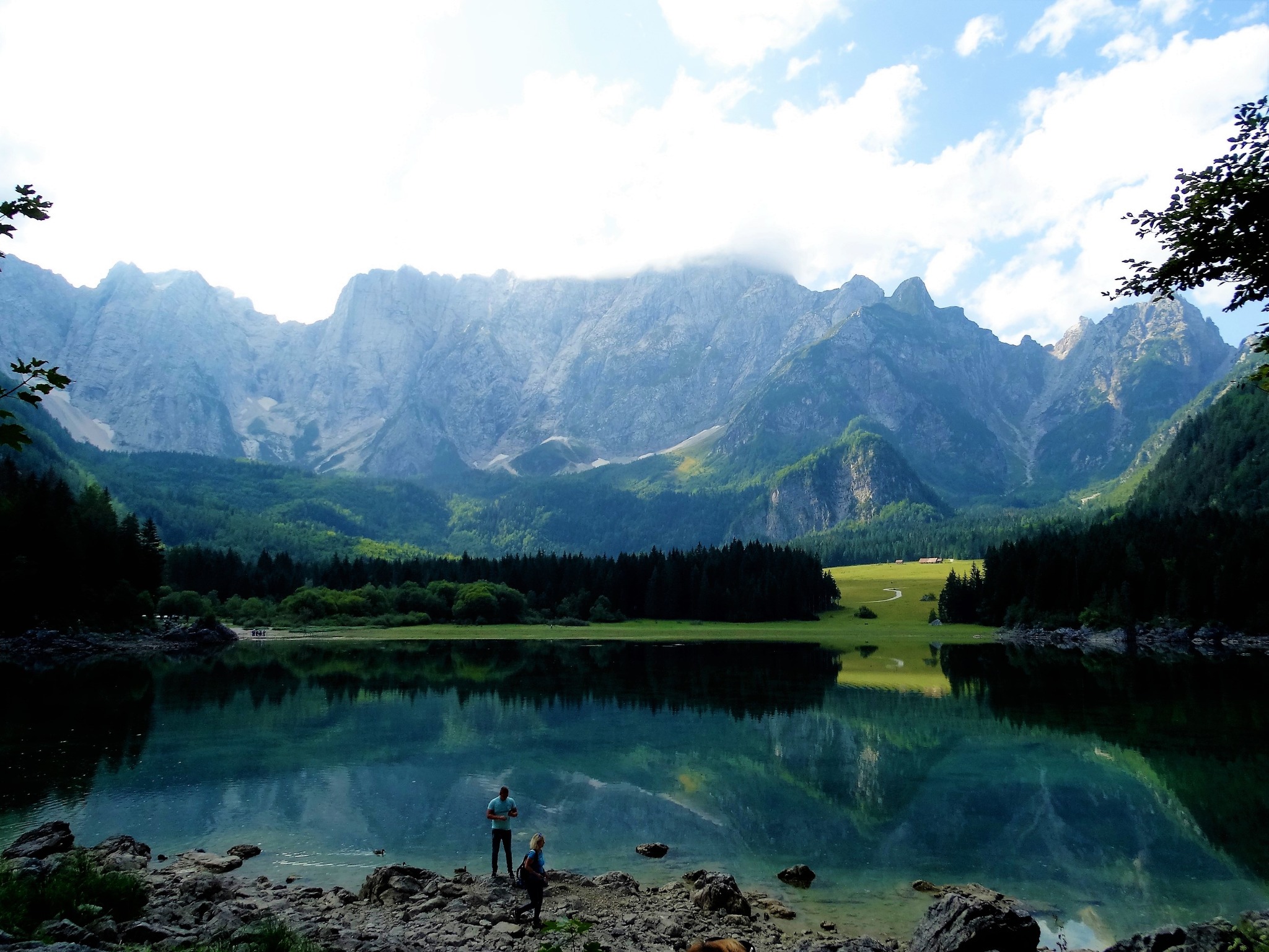 Lago di Fusine superiore mit Mangart im Hintergrund Völkermarkt