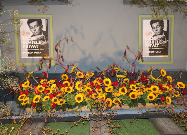 Egon Schiele ein geboren in Tulln.