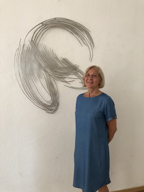 Barbara Szüts in der Galerie Walker im Schloss Ebenau | Foto: Lehner