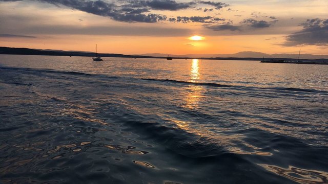 Sonnenuntergang am Meer in Kroatien...