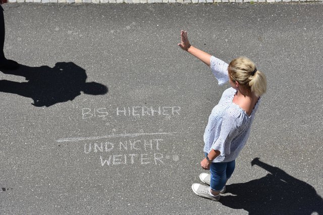 Selbstsicheres und entschlossenes Auftreten in grenzüberschreitenden Situationen kann Täter abschrecken. | Foto: Claudia Neißl