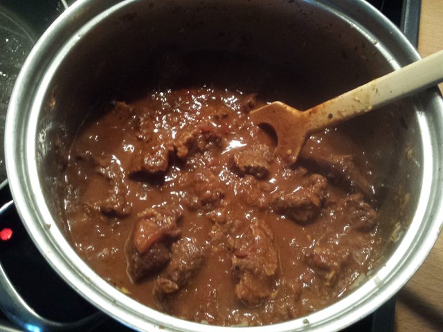 A Gulasch Und Seidl Bier Liesing meinbezirk at