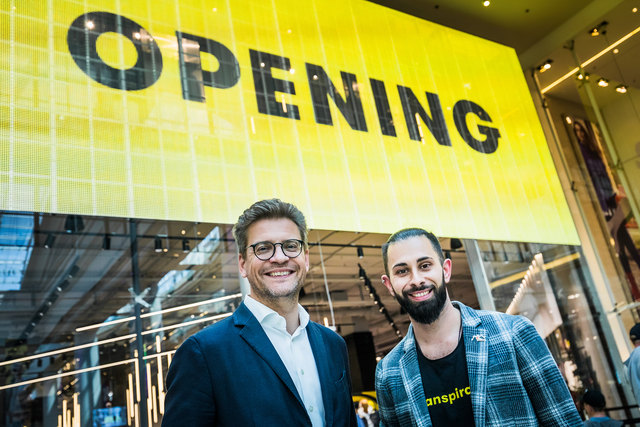 Eröffnung: Martin Wäg (l.) Mario Stöttinger (Infected PlusCity) | Foto: Kastner & Öhler