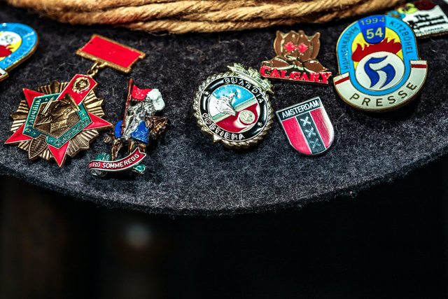 Russisches Abzeichen, Guarda Costa, Calgary, Amsterdam, Presse Kitzbühl..