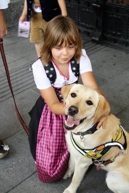 Diabetiker-Warnhunde werden im ATC für Kinder mit Typ 1 Diabetes ausgebildet.