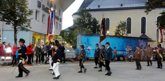 Thalgauer Vereinsabordnungen bei der Eröffnungsfeier