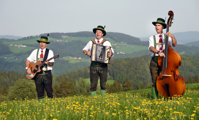 Das Schneiderwirt Trio wird am 15. September in Melodie TV präsentiert. | Foto: Theny